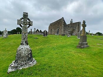Clonmacnoise for Wonder Voyage blog post about Ireland pilgrimage tour