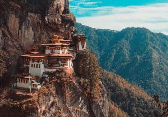 bhutan-Hidden-Kingdom
